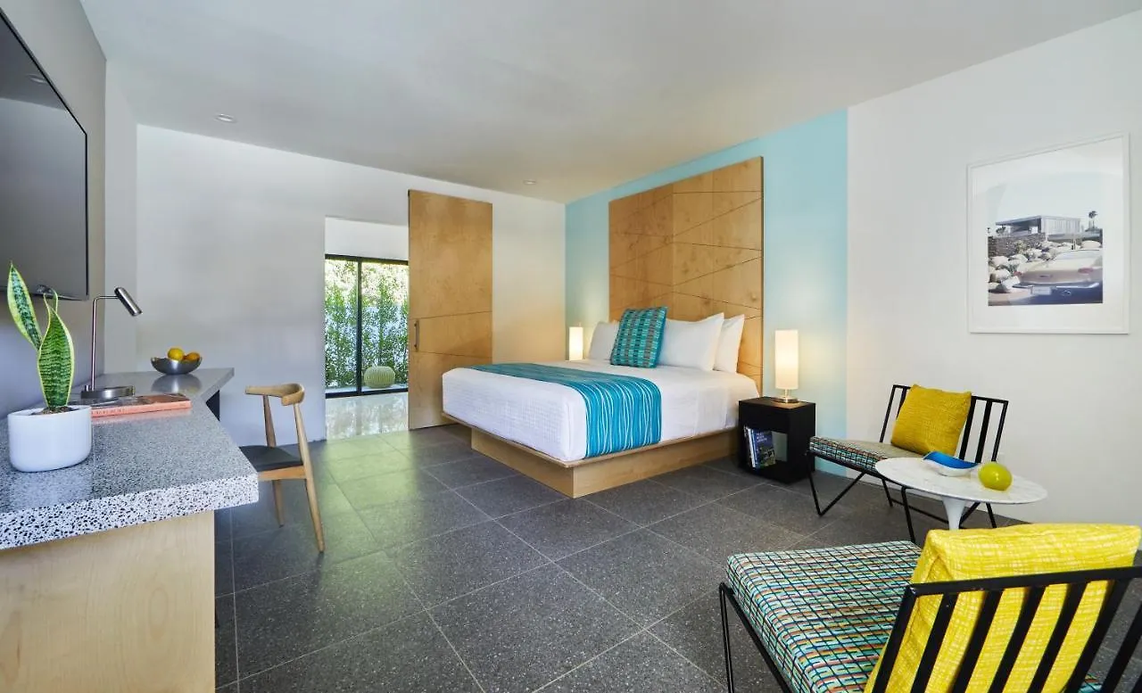 Twin Palms Resort - A Gay Men'S Resort Palm Springs